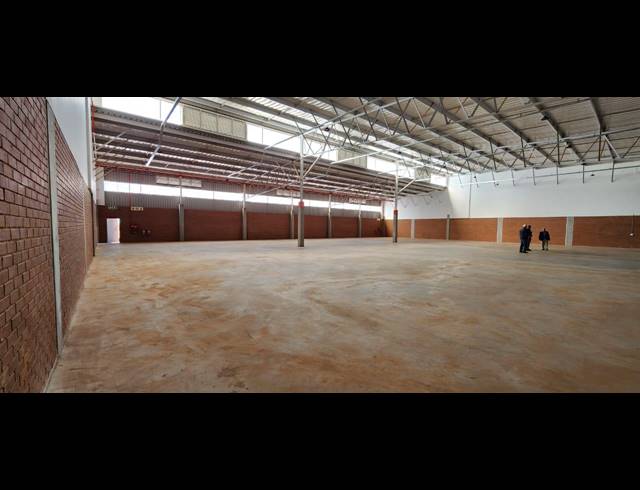 1,463M² WAREHOUSE TO LET IN WITFONTEIN